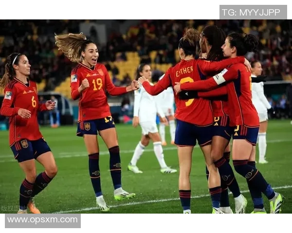 中国女足迎战比利时队全力争胜展现实力与风采