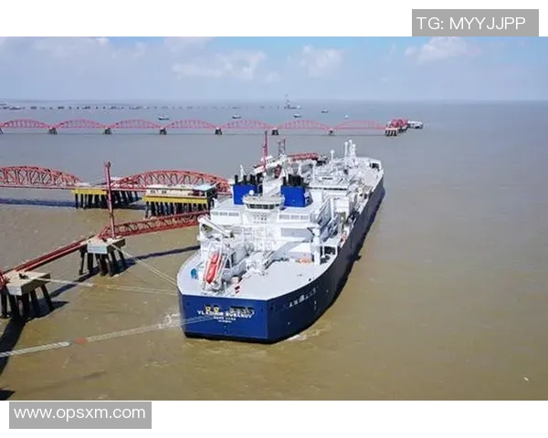 亚马尔地区的地缘政治变迁与能源开发前景分析