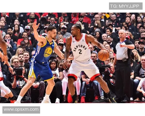 勇士与猛龙激战全程回顾精彩瞬间尽在其中不容错过 勇士与猛龙激战全程回顾精彩瞬间尽在其中不容错过