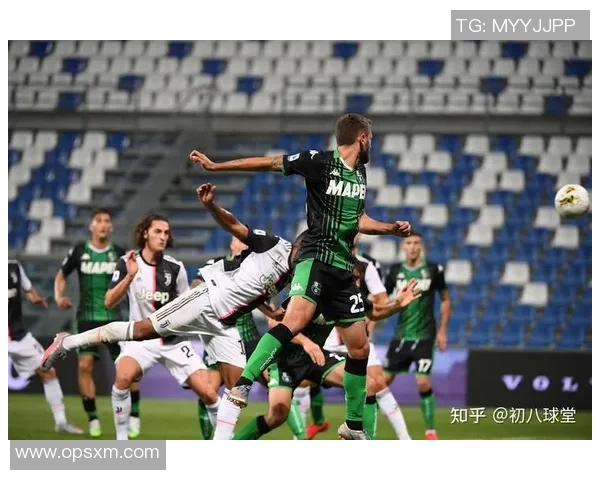 地拉那游击与卡拉巴赫的激烈对决揭示足球战术的博弈与魅力