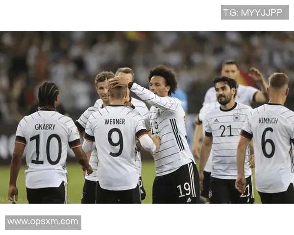 成都羽毛球队在世界杯积分榜上以83分稳居第一名展现强劲实力 成都羽毛球队在世界杯积分榜上以83分稳居第一名展现强劲实力