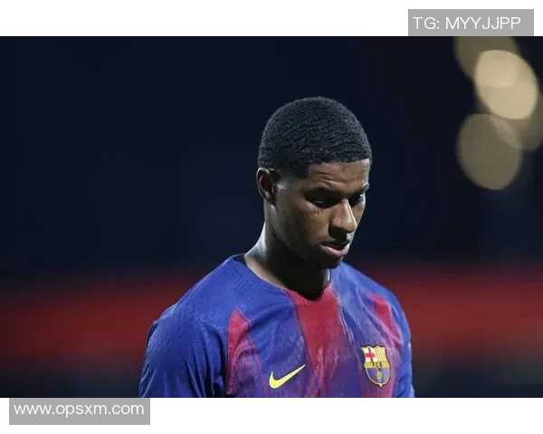 曼联对阵巴萨精彩直播即将开启球迷们不容错过的巅峰对决